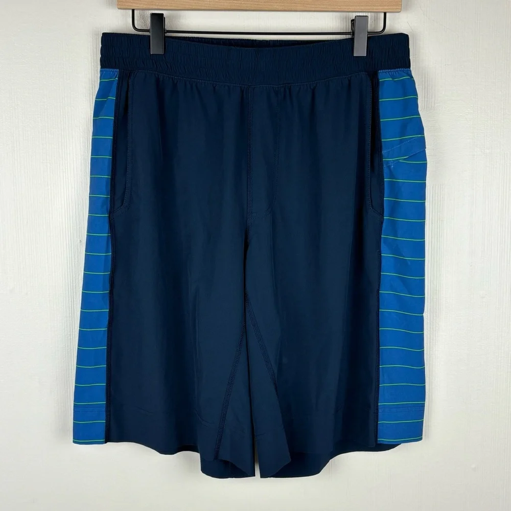 Lululemon Shorts Mens Large Blue Side‎ Stripes 11” Stretch Unlined Lightweight